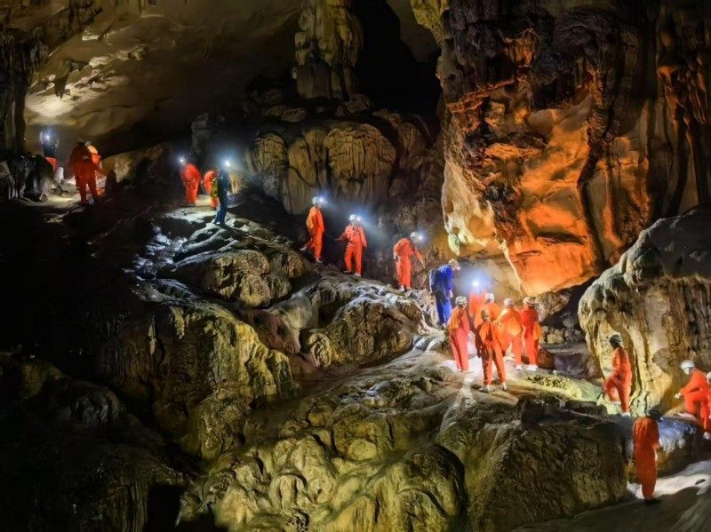 Eurkay Cave Tour